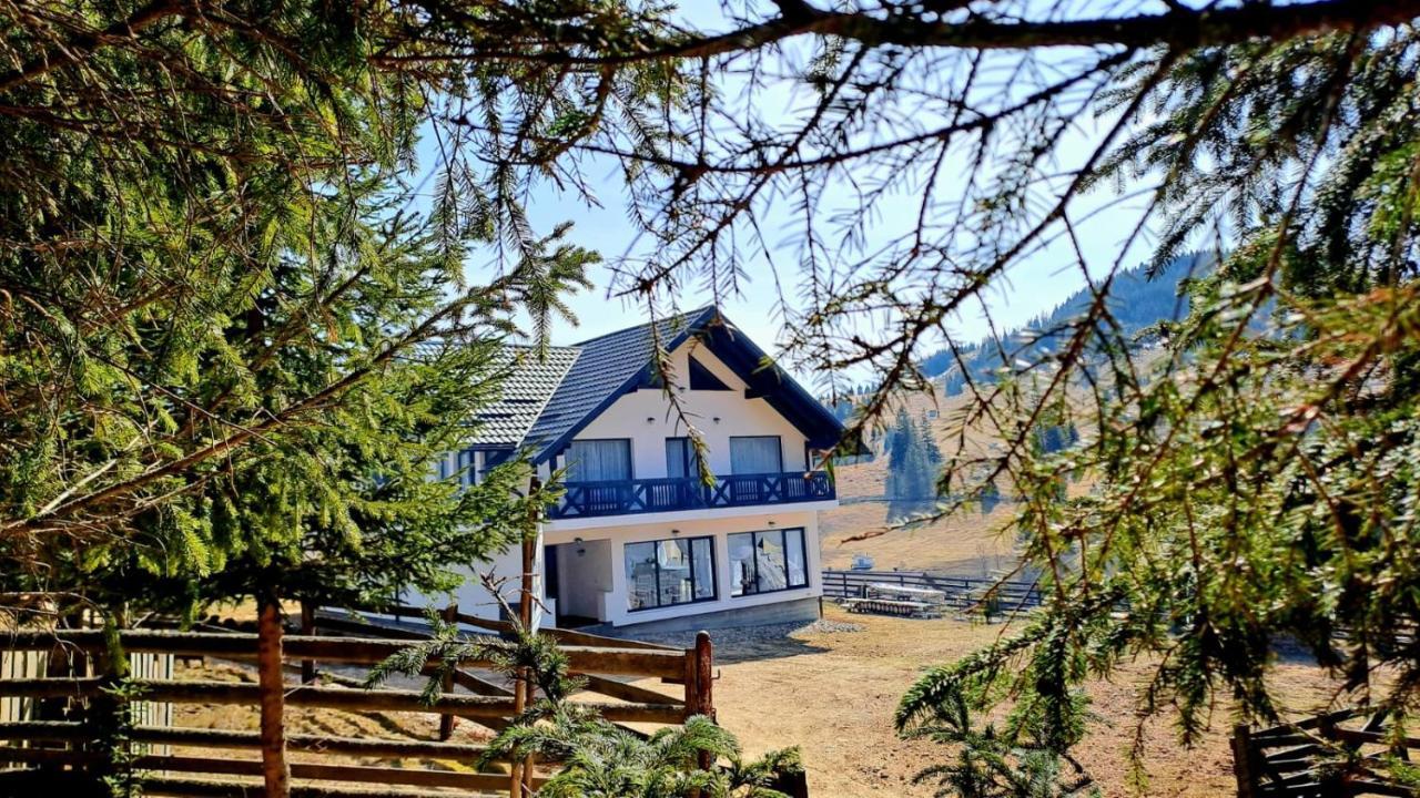 Conacul Muntii Bucovinei Hotel Câmpulung Moldovenesc Exterior foto